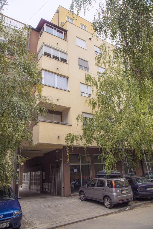 ! Promo! Central Evergreen Studio - Free Public Parking-Fast Wi-Fi Novi Sad Eksteriør bilde