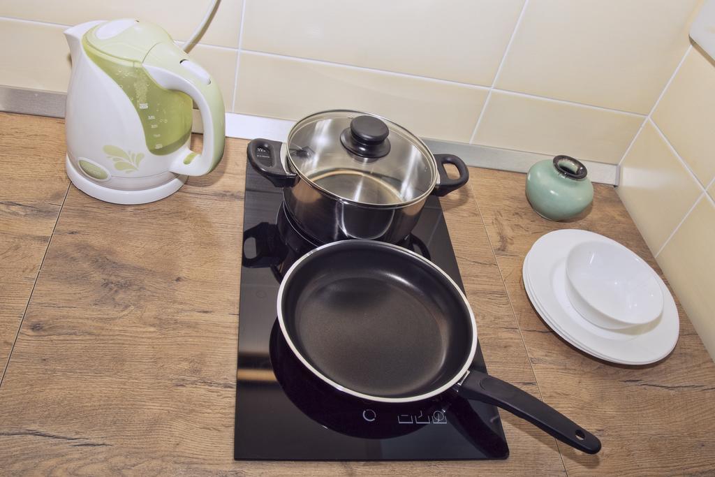 ! Promo! Central Evergreen Studio - Free Public Parking-Fast Wi-Fi Novi Sad Eksteriør bilde