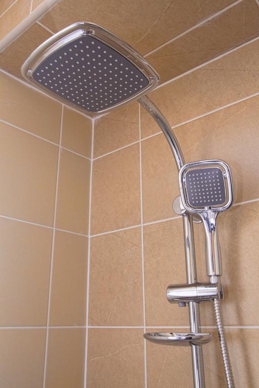 ! Promo! Central Evergreen Studio - Free Public Parking-Fast Wi-Fi Novi Sad Eksteriør bilde