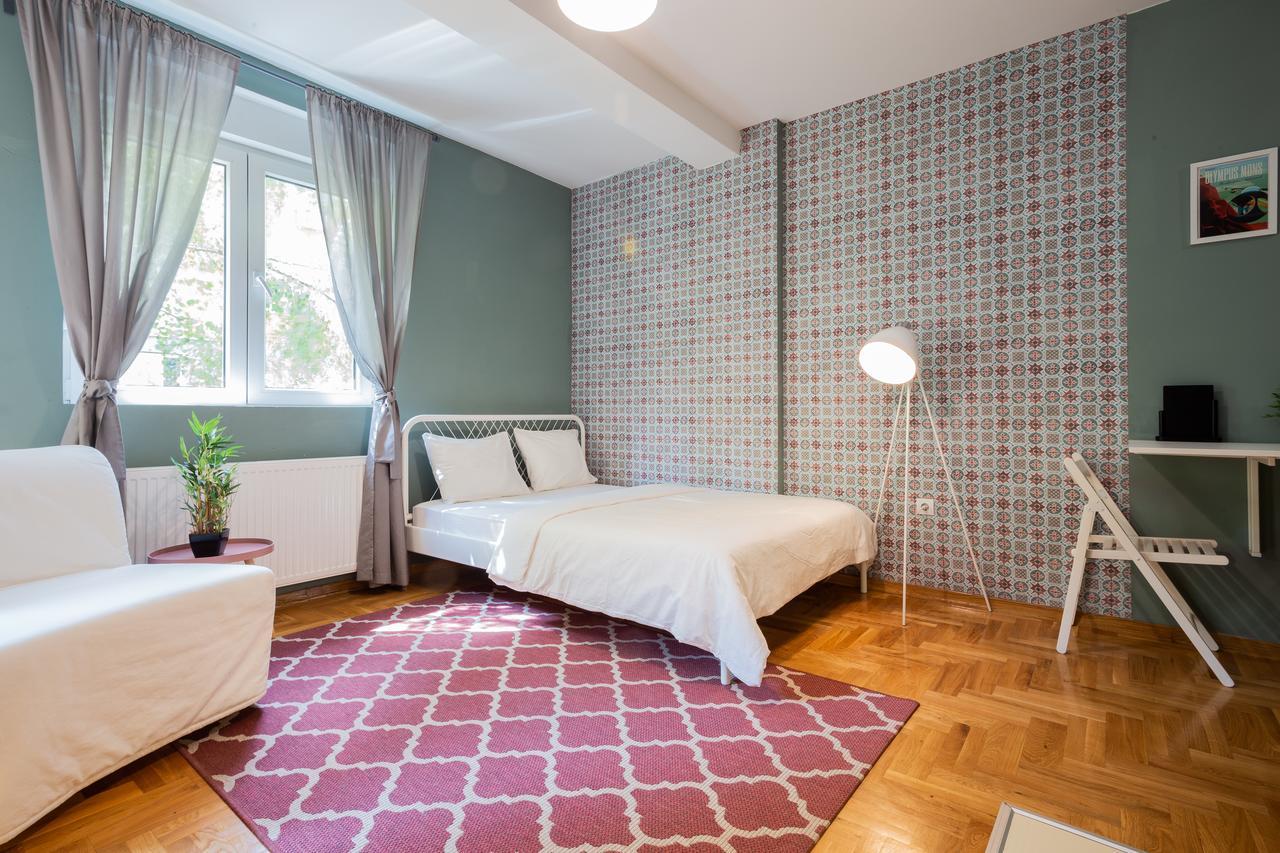 ! Promo! Central Evergreen Studio - Free Public Parking-Fast Wi-Fi Novi Sad Eksteriør bilde
